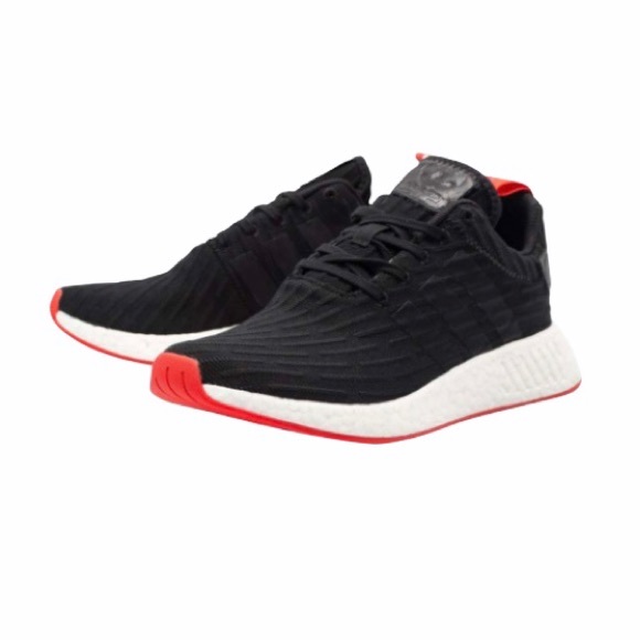 nmd r2 core black